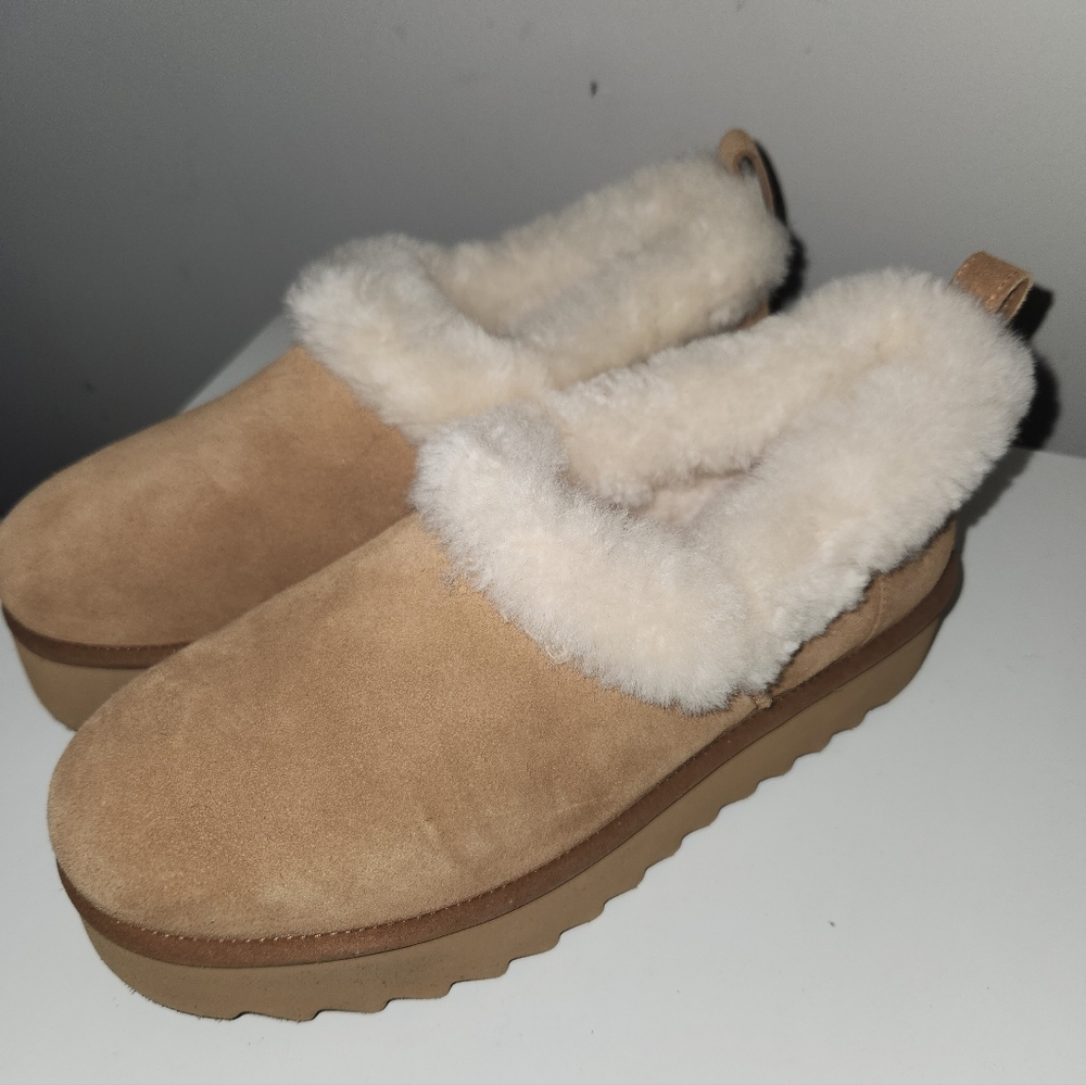 UGG Nita Shearling Slipper